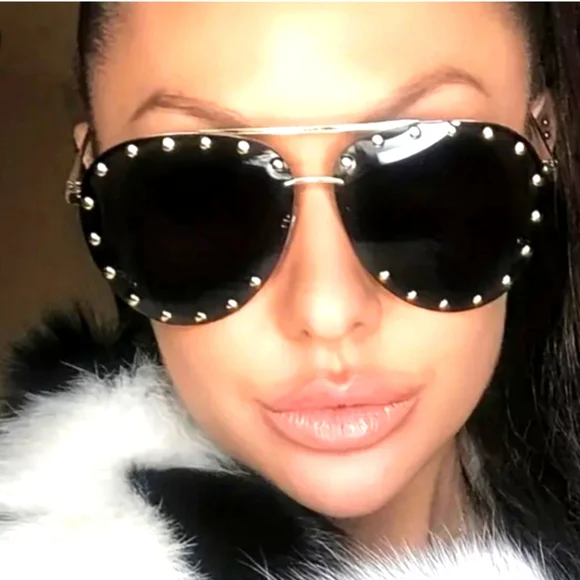 Black & Gold Studded Aviator Unisex Sunglasses - Picture 1 of 5